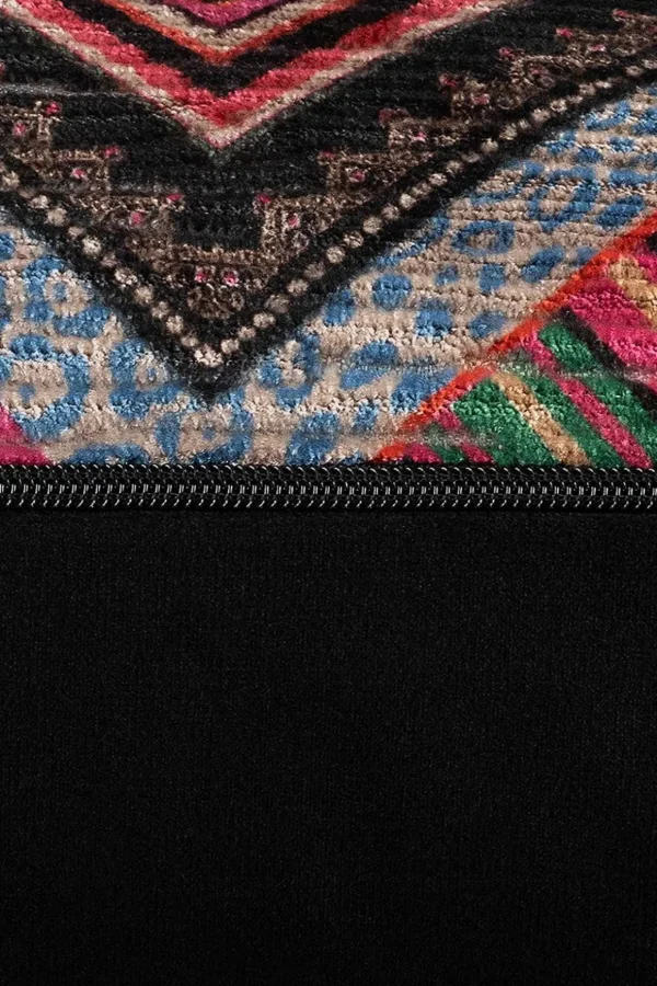 Rio Dark Geometric Cushion