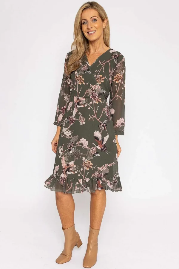 Roisin Knee Length Dress In Khaki Print
