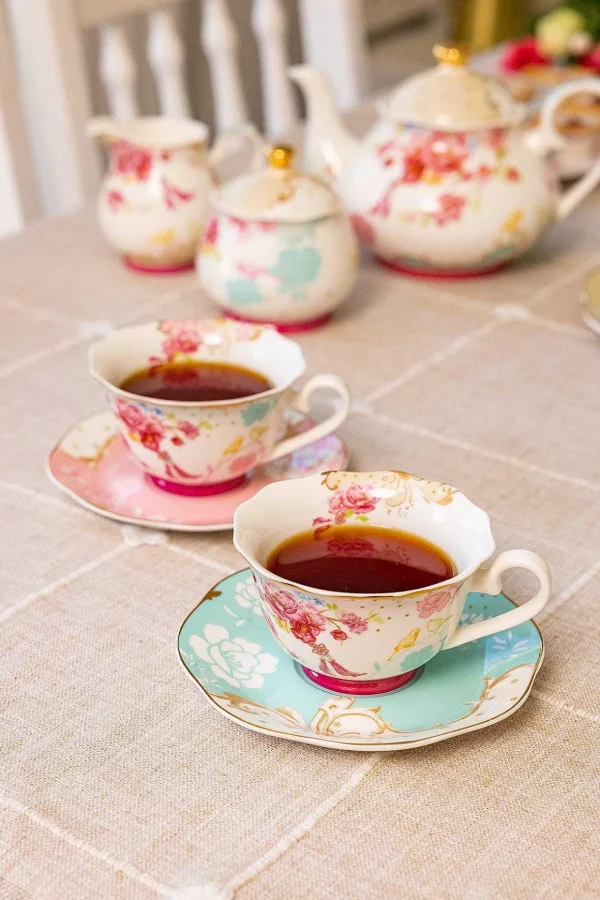 Rosa Belle Cups & Saucer Set