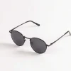 Round Frame Sunglasses In Black