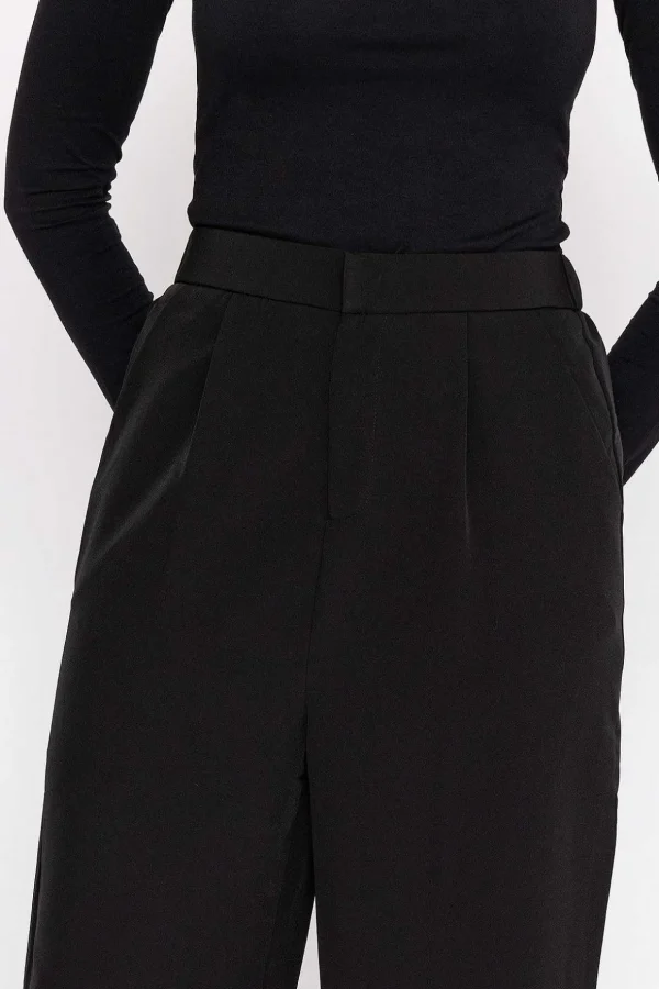 Rubix Pant In Black