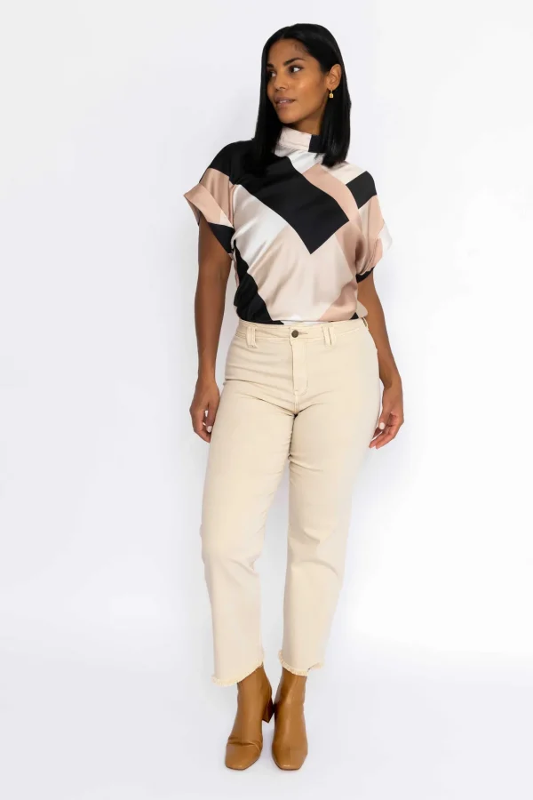 Seamless Hem Jeans In Cream