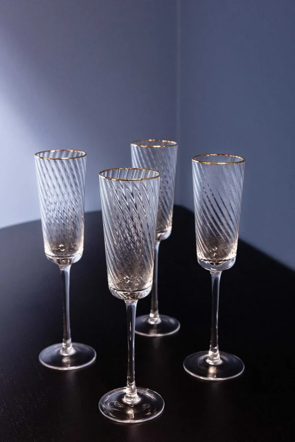 Set Of 4 Gold Trimmed Champagne Flutes