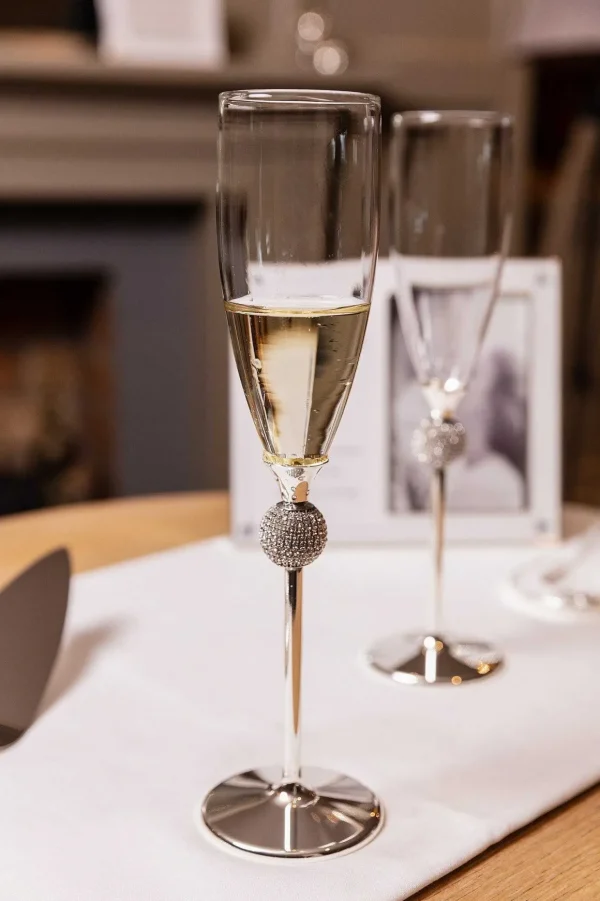 Set Of 2 Wedding Toasting Flutes