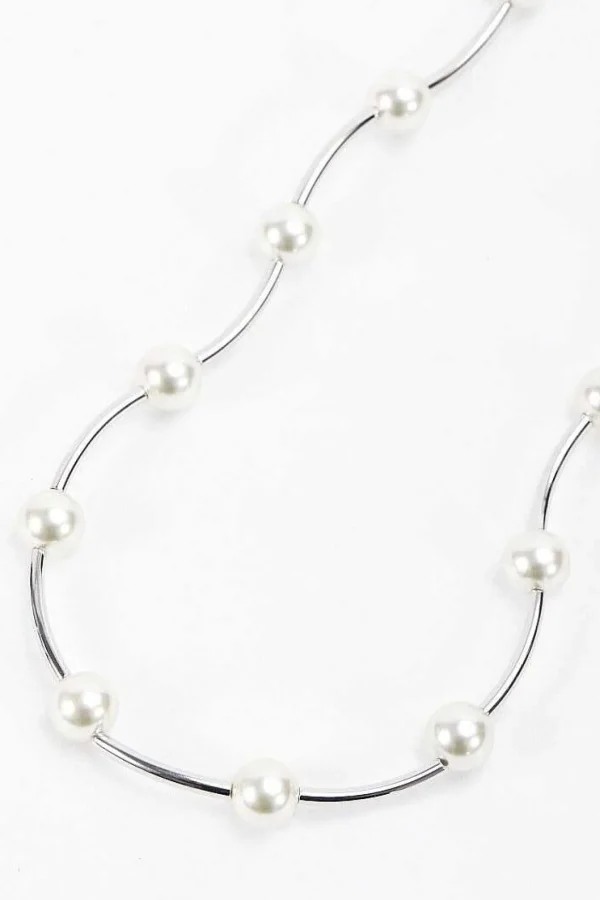 Silver Tone Curved Pearl Necklace