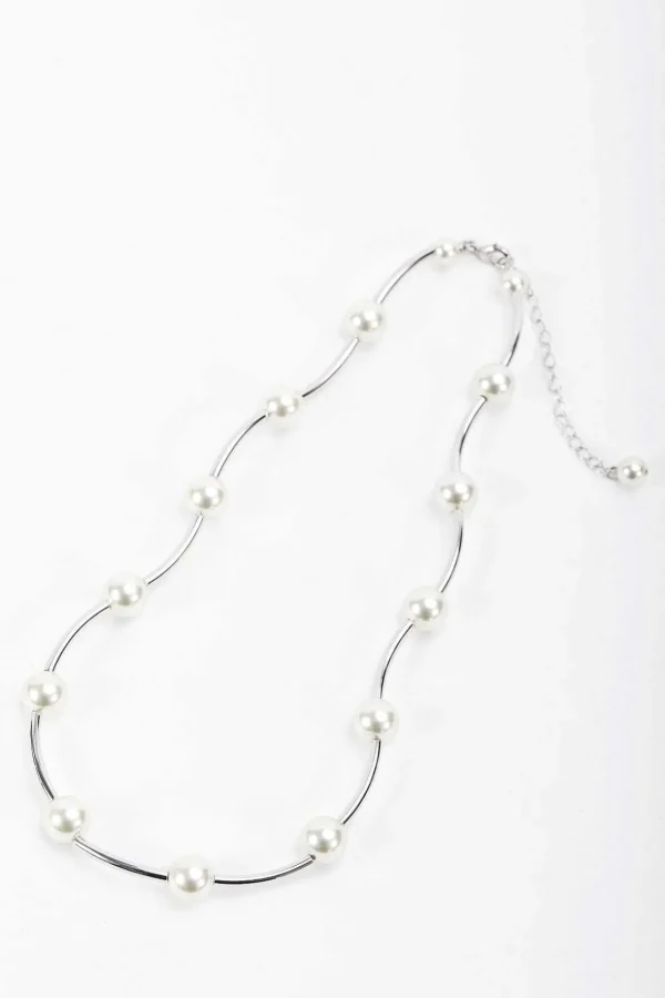 Silver Tone Curved Pearl Necklace