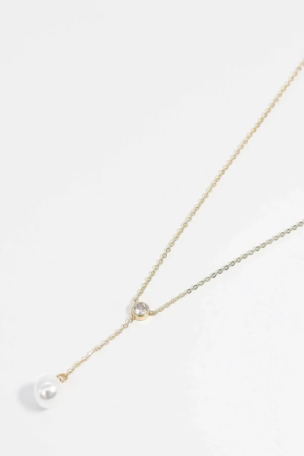 Single Drop Pearl Necklace