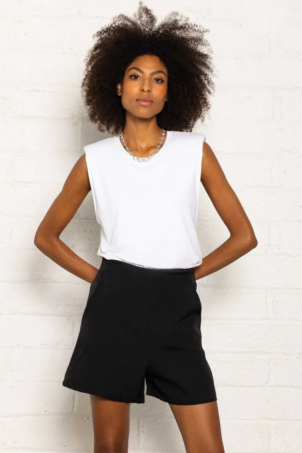 Sleeveless T-Shirt In White