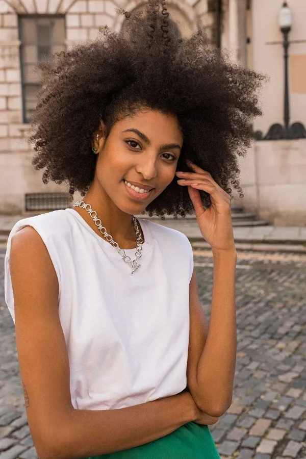 Sleeveless T-Shirt In White