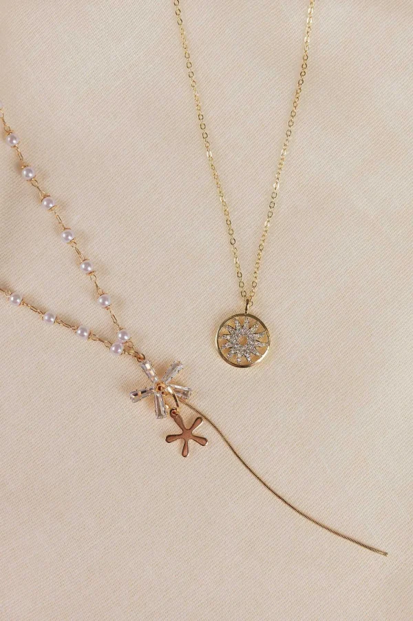 Star And Pearl Necklace In Gold
