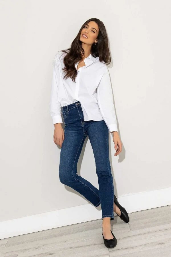 Straight Leg Jeans In Indigo