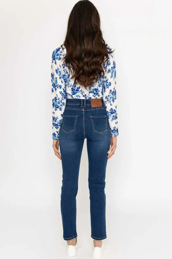 Straight Leg Jeans In Indigo