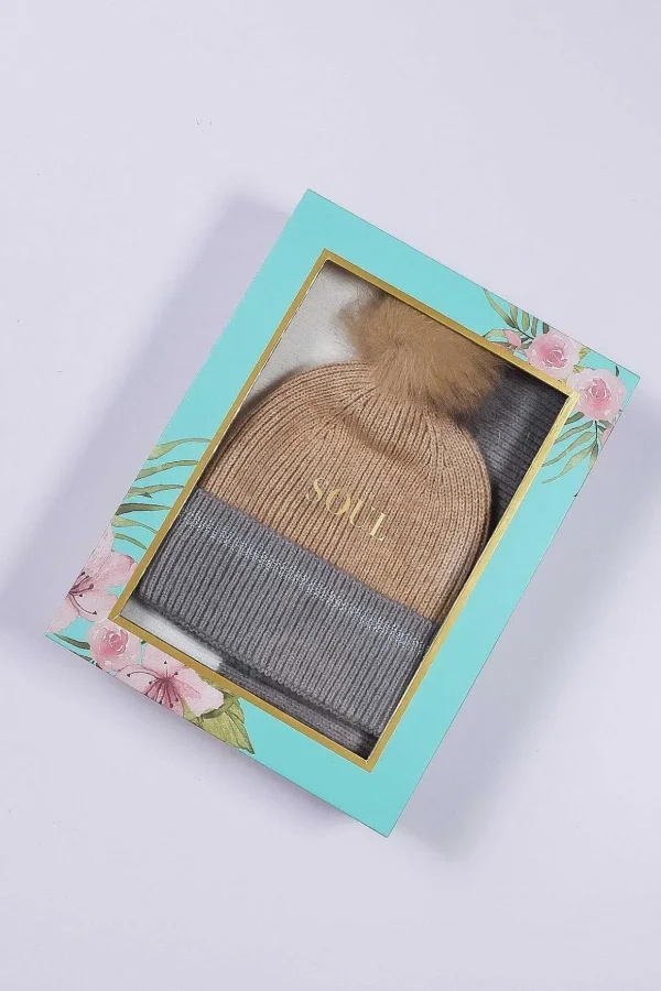 Stripe Panel Scarf And Beanie In Camel
