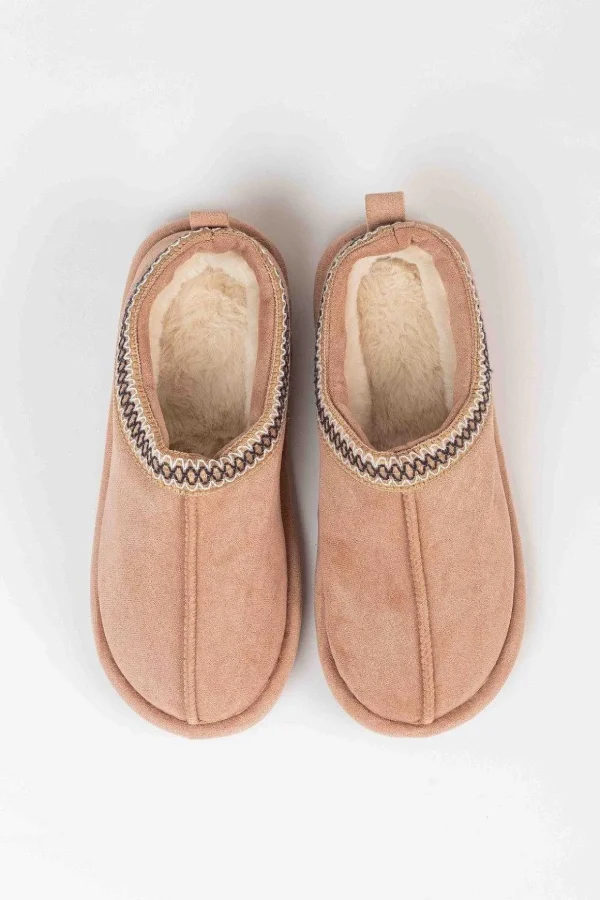Suedette Mule Slippers In Pink