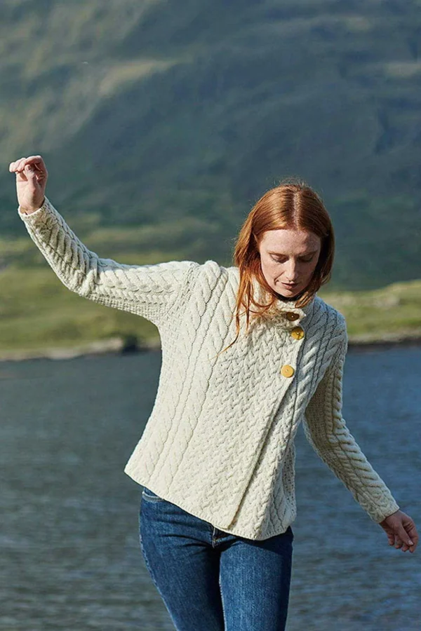 Super Soft 3 Button Merino Wool Cardigan In White