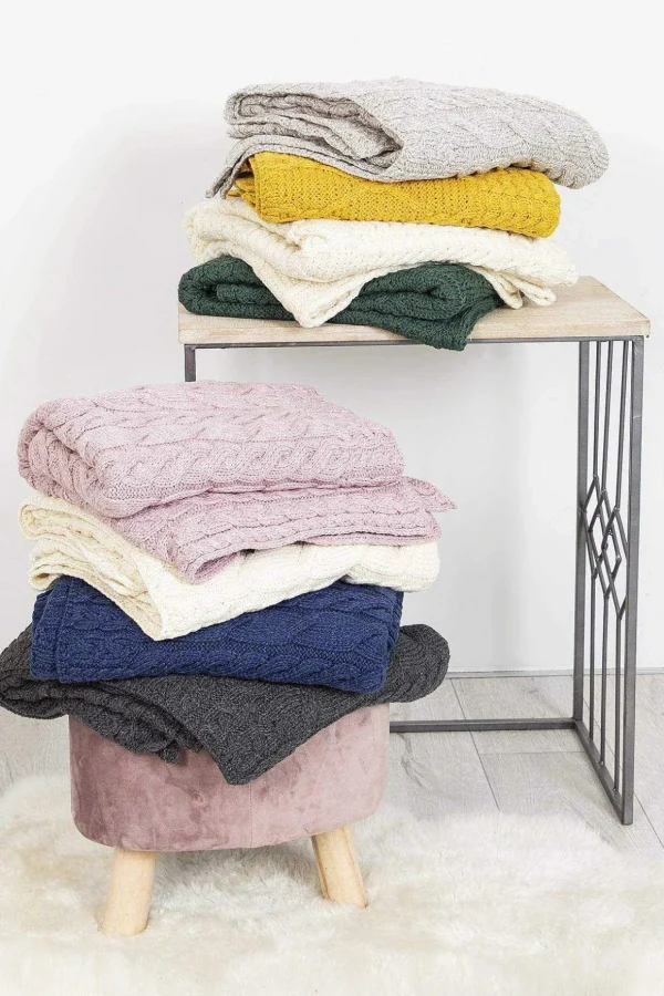 Super Soft Merino Throw In Pink