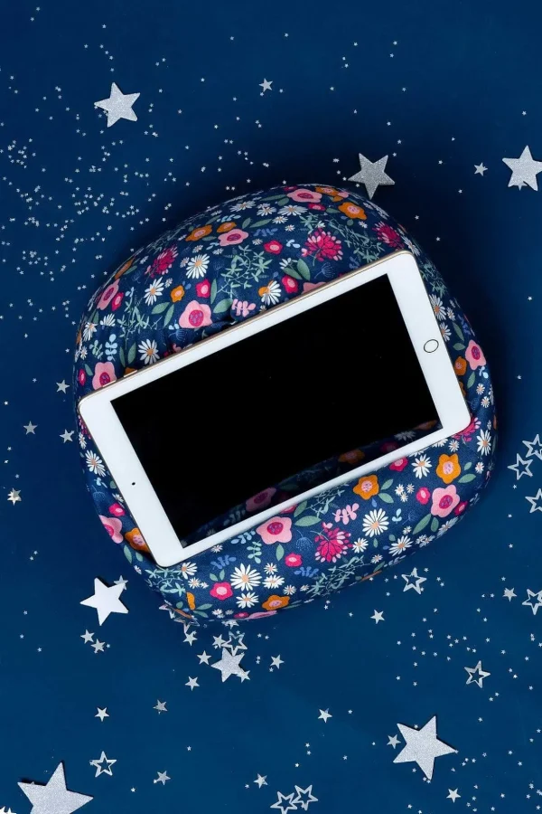 Tablet Holder In Floral