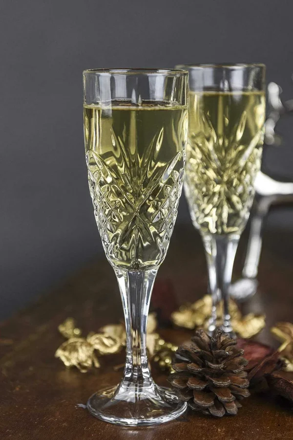 Trinity Champagne Glass Set