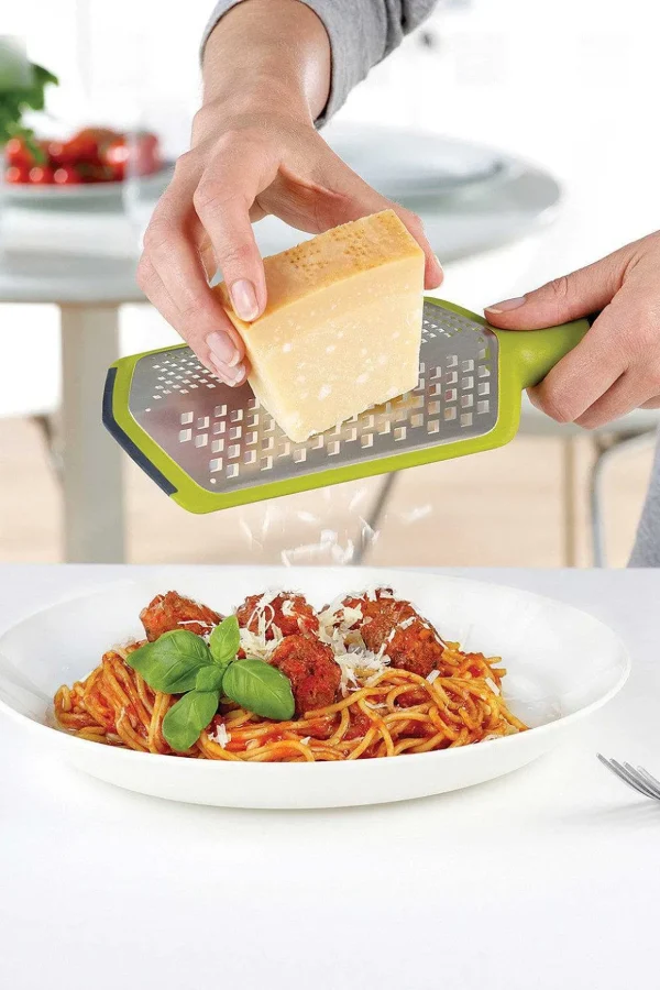 Twist Grater Coarse & Fine