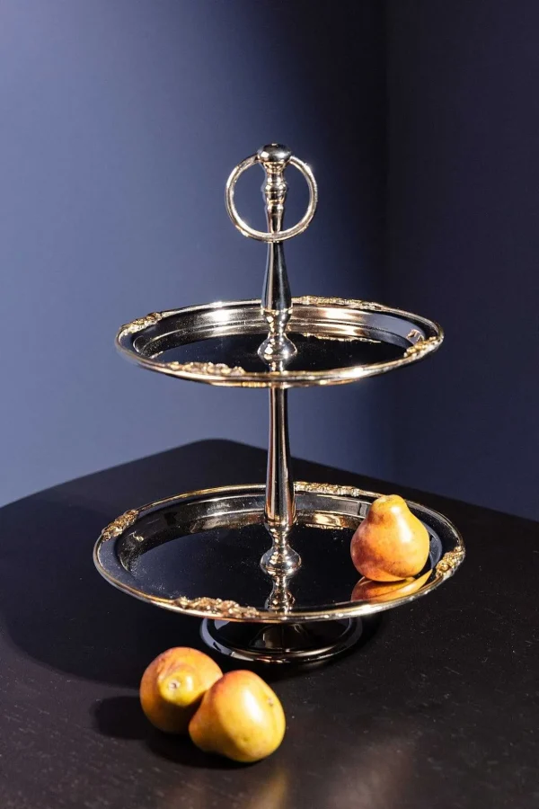 Vintage 2 Tier Server