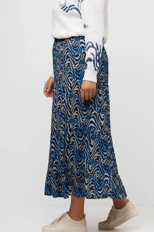 Wave Print Long Skirt In Navy