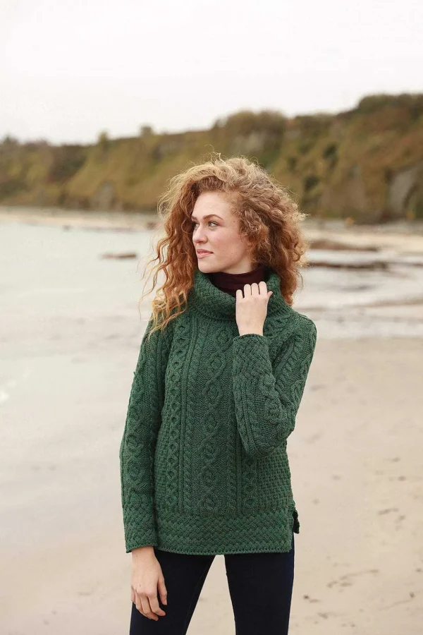 Women'S Merino Wool Cowl Neck Sweater In Green