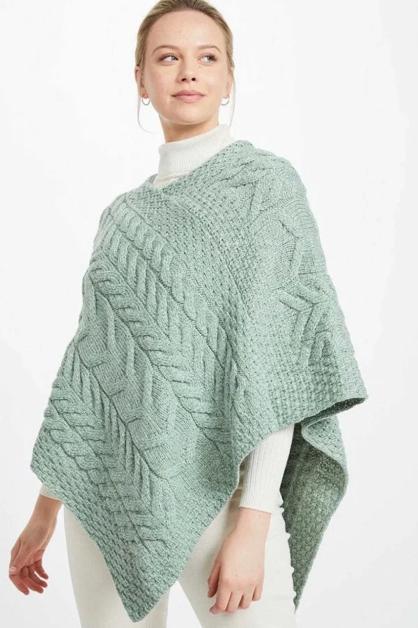 Women'S Super Soft Merino Wool Poncho In Mint