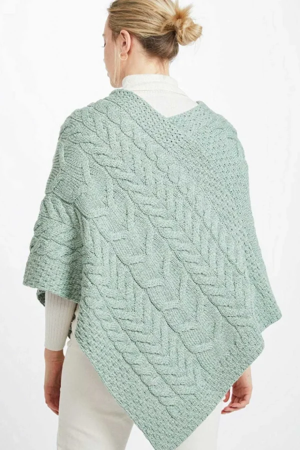 Women'S Super Soft Merino Wool Poncho In Mint