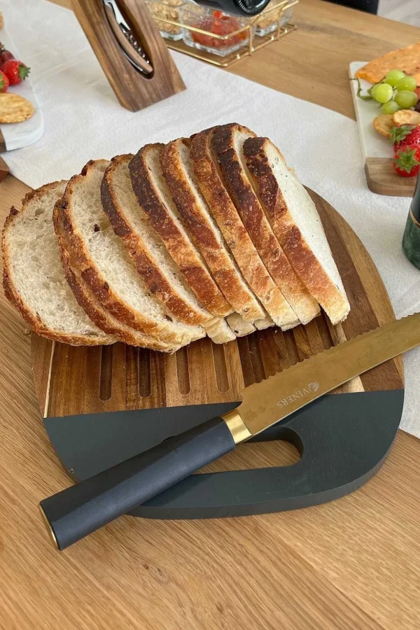 Wooden Bread Chopping Board