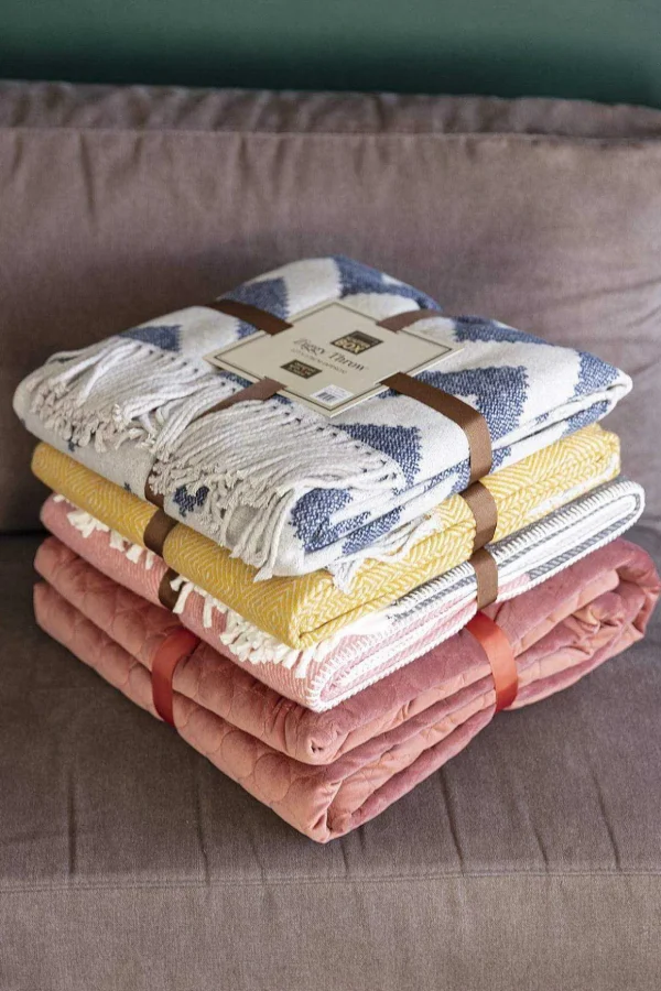 Ziggy Throw 127X178Cm In Navy And Grey